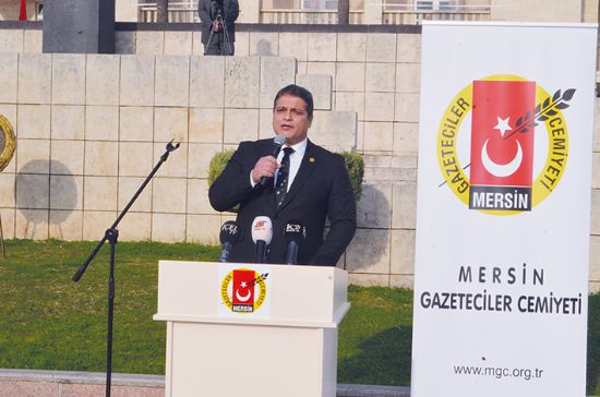 Tepe, Gl bir demokrasi iin Anadolu medyasna sahip klmal