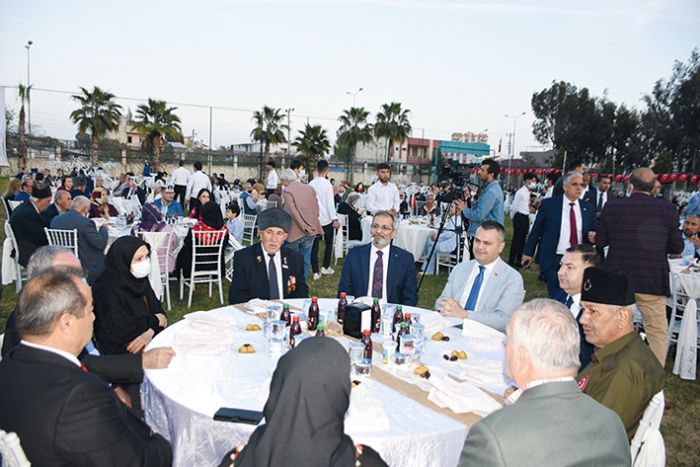 Bozdoan, ehit ve gazi aileleriyle iftarda bulutu