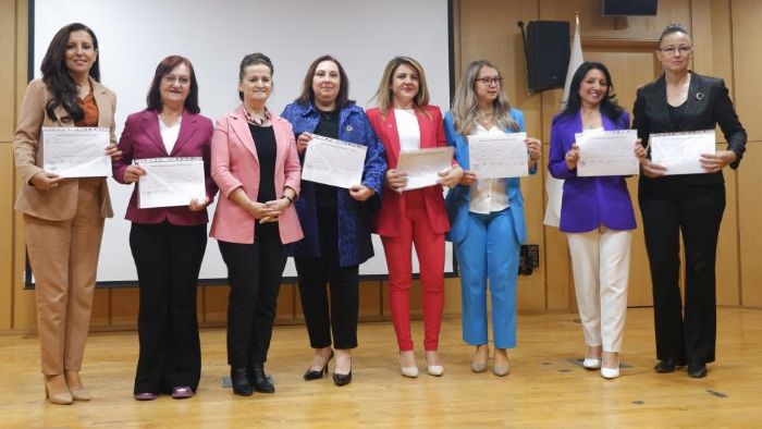 Edirne bir ilk: 28 mahallenin 7si kadn muhtarlara emanet