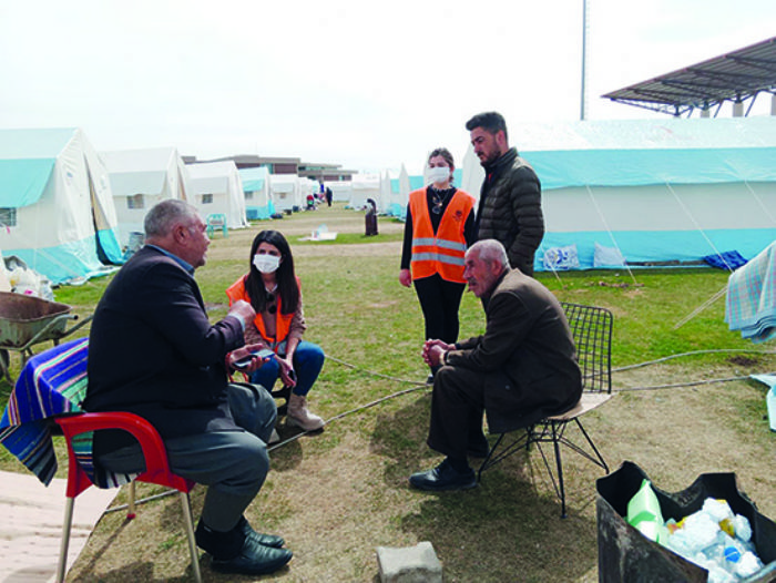 Mersin Barosu Deprem Komisyonundan, Adyamandaki depremzedelere destek