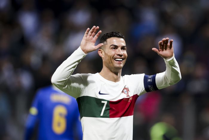 Cristiano Ronaldo, rekorunu gelitirdi   