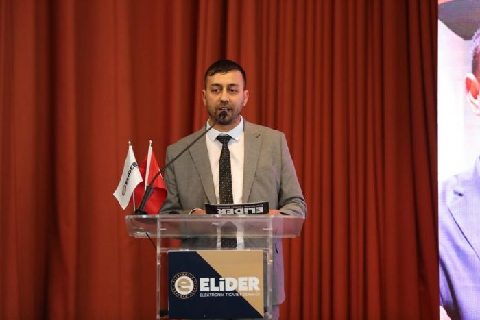  letmeler biliim ve e-ticaret zirvesinde buluuyor