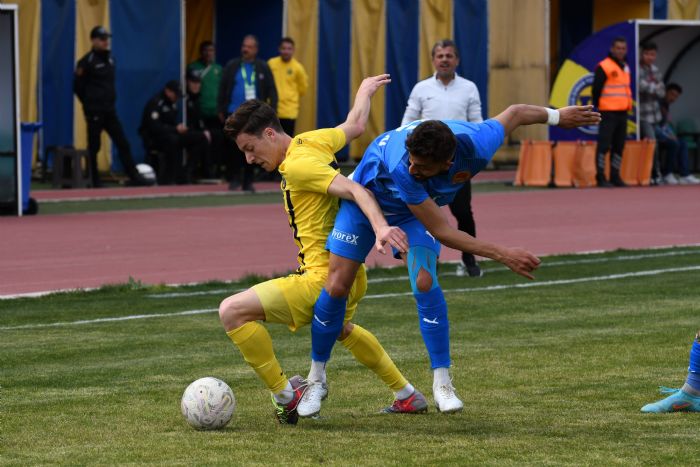  TFF 2. Lig: Tarsus dman Yurdu: 0 - Batman Petrolspor: 4   