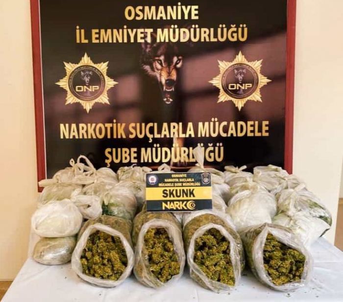 Poyraz buldu: Minibste 18 kilo 500 gram uyuturucu kt