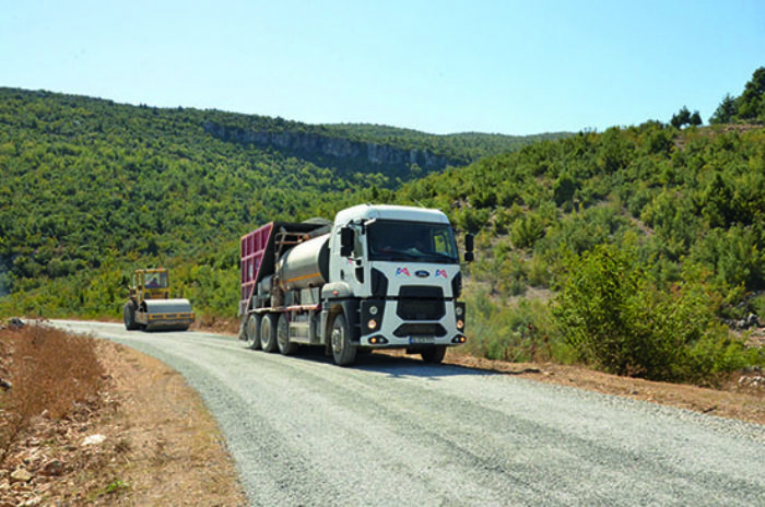 Sorunlu yollar Bykehirin dokunularyla gvenli hale getiriliyor