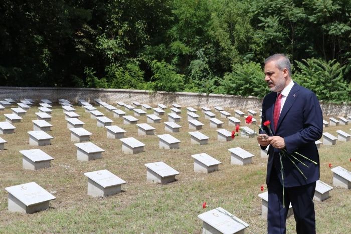 Bakan Fidan, Galiya Cephesi Trk ehitlii’ni ziyaret etti