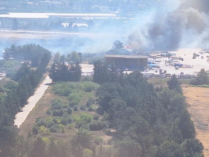 Mersin Silifke'de liman antiyesinde yangn, ekipler havadan ve karadan mdahale ediyor