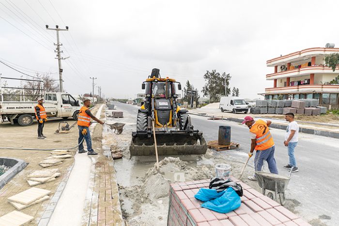 Adanalolu Mahallesinin yollar yenileniyor