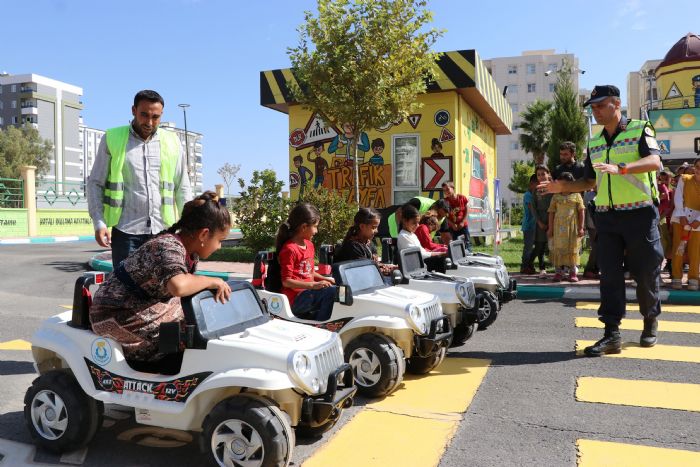 anlurfa'da Haliliye Belediyesi, Miniklere Trafik Eitimi Veriyor