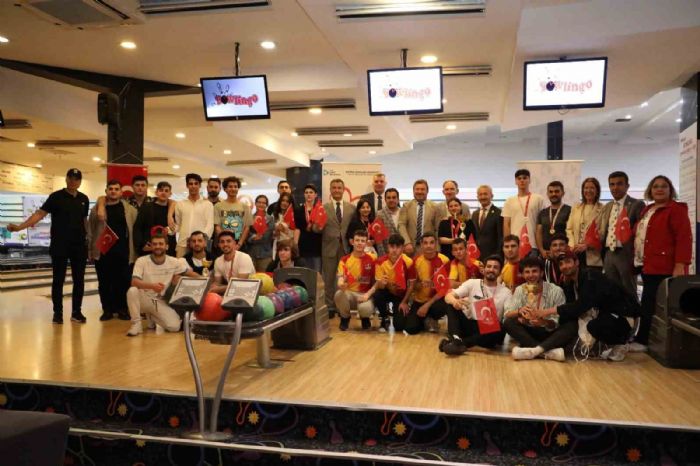 Bowling Turnuvasnda 19 Mays cokusu yaad