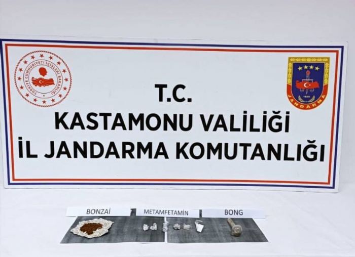 Kastamonuda uyuturucu operasyonu: 2 gzalt