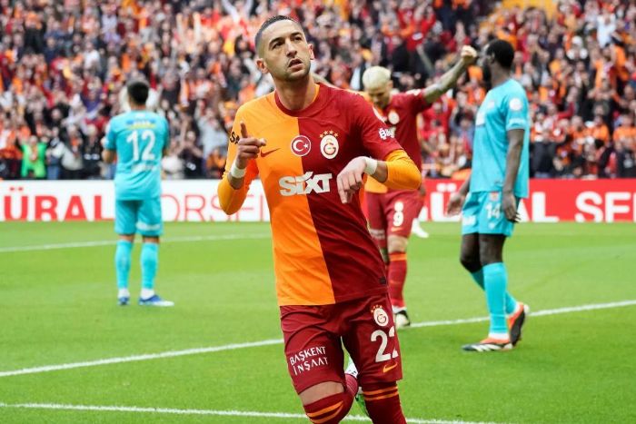 Galatasaray, Hakim Ziyech ile szleme imzalad