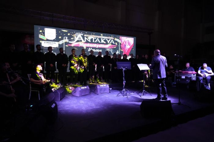 Antakya Medeniyetler Korosu'ndan Kiliste anlaml konser