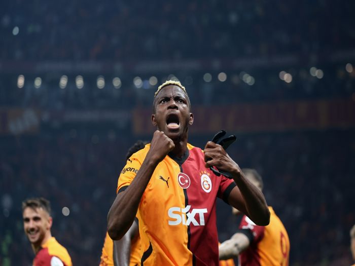 Galatasaray derbiyi 2 golle kazand