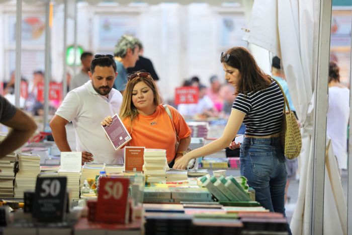 Mudanya 5. Kitap Fuar 'Cumhuriyet ve Demokrasi' temasyla balad 