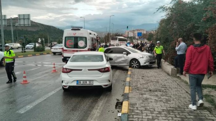 Karabk'te 6 aral zincirleme trafik kazas