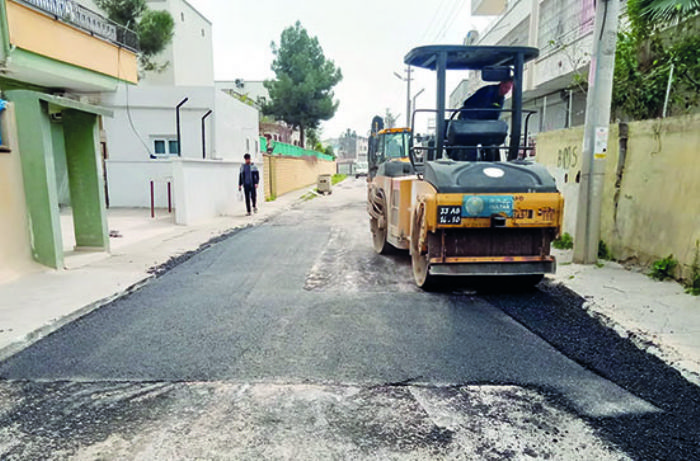 Akdenizde yol ama, asfalt yama, kaldrm yenileme almalar sryor