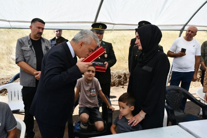 ehit Karako'un ailesine ehadet belgesi verildi