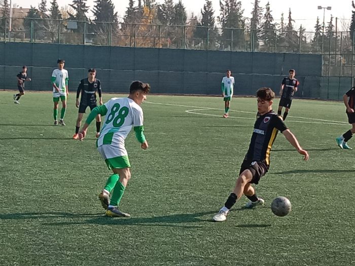 U-18’de Malatya ampiyonu Battalgazi oldu   