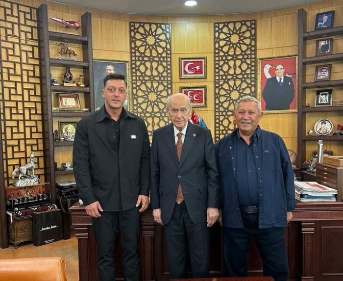 Mesut zil, MHP Genel Bakan Baheli'yi ziyaret etti