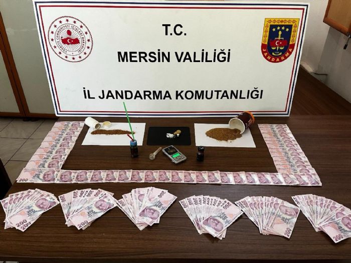 Jandarmadan uyuturucu madde operasyonu