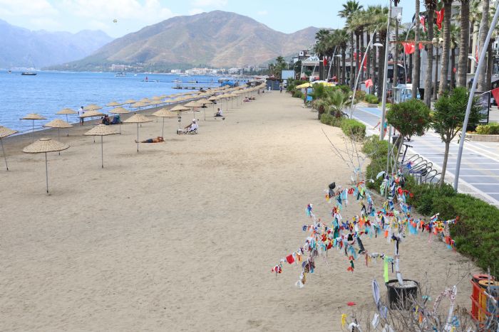 Marmaris plajlar sezona hazrlanyor