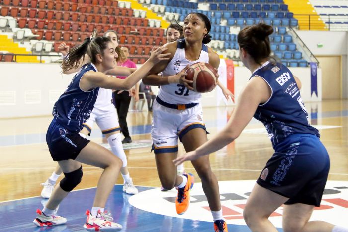 Mersin Yeniehir Belediyesi ukurova Basketbol Kulb - Samsun Canik Belediye: 91-46