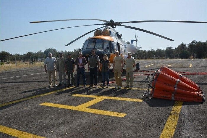 Edremit'te orman yangnlaryla mcadeleye helikopter destei