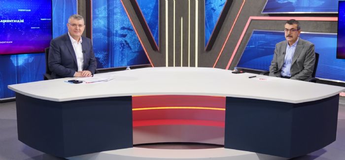 Bakan Tekin, zel bir tv kanalnda gndemi deerlendirdi