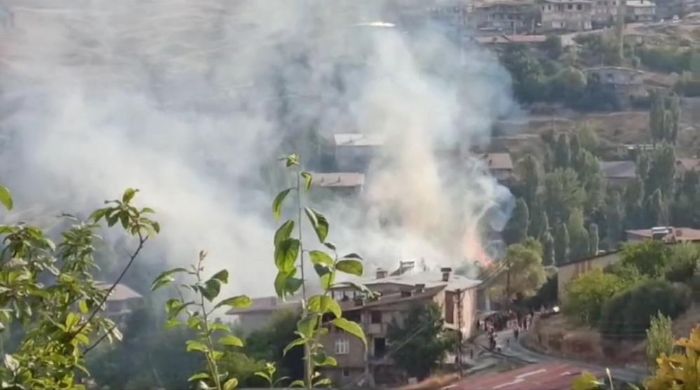 Hakkari'de mahallede kan yangn korkuttu