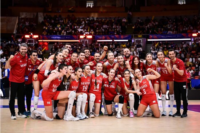 A Milli Kadn Voleybol Takm Milletler Liginde eyrek finalde