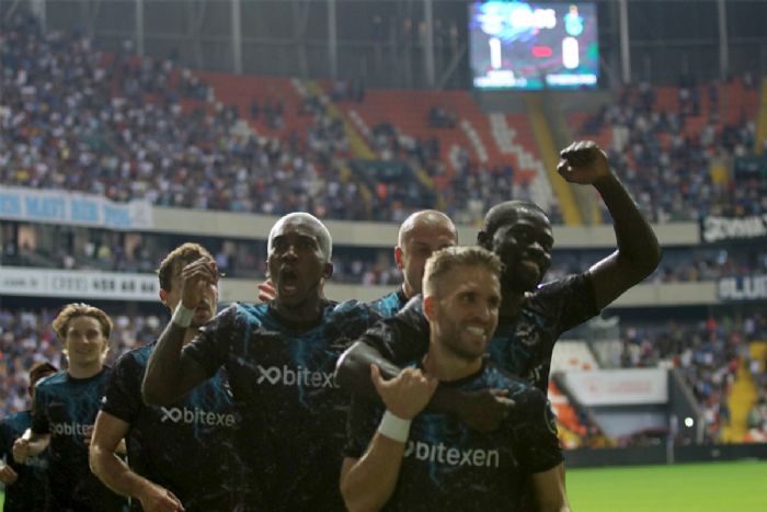 Adana Demirspor sahasnda Trabzonspor’u devirdi