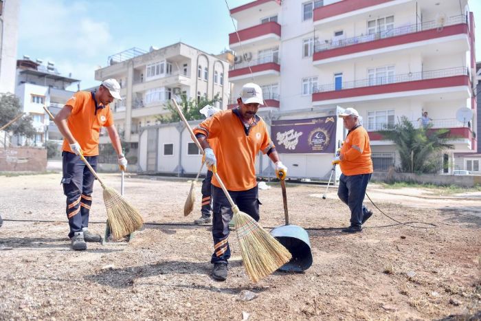 Mersin'de kent temizlii bayram boyunca srecek