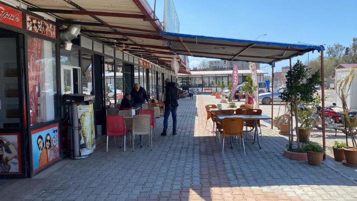 Samanda'da 39 prefabrik i yeri esnafa can suyu oldu