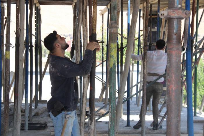 Cizre'de inaat devam eden cami iin destek bekleniyor