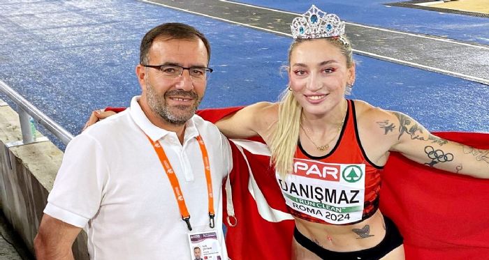 Milli atlet Tuba Danmaz rekor krarak olimpiyat kotas ald