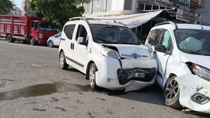 Siirt'te maddi hasarl trafik kazas