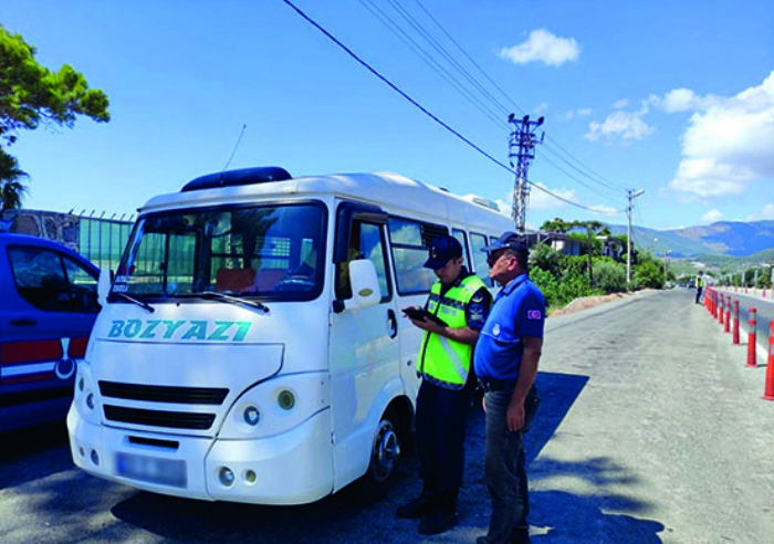 Mersinde mterek trafik denetimi