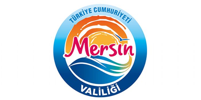 MERSN MERKEZ VE LELERE 15 ADET SENTETK M YZEYL FUTBOL SAHASI YAPIM 