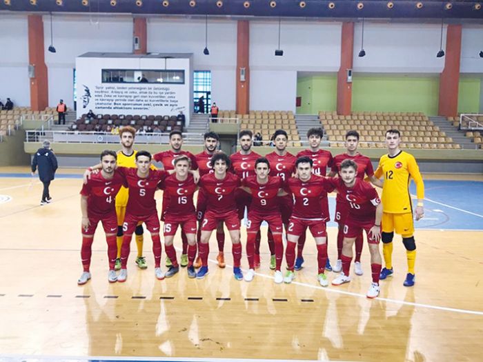 A Milli Futsal Takm’nn hazrlk kamp kadrosu akland