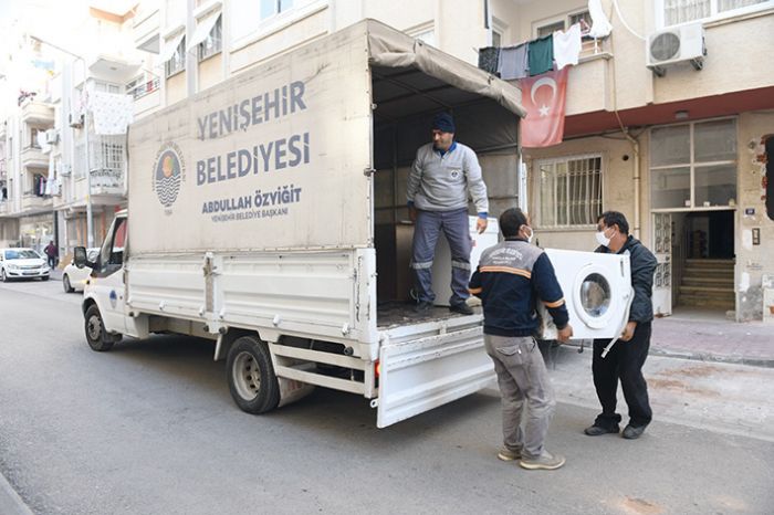 Yeniehir Dayanma Kprs ile ihtiya sahiplerine eya destei