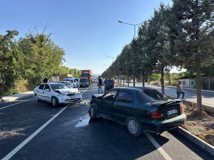 Malatya'da zincirleme trafik kazas