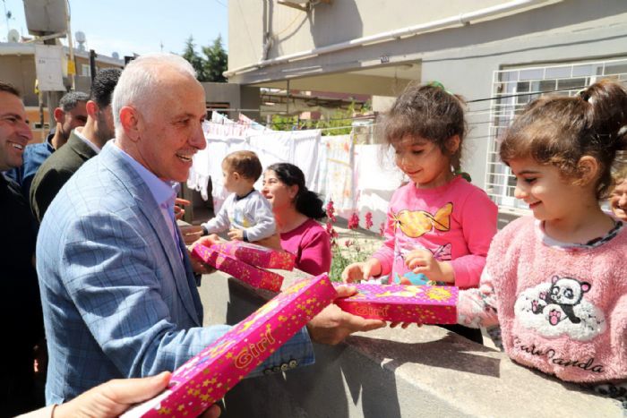 Gltak, Nusratiye Mahallesi sakinleri ve esnafn ziyaret etti