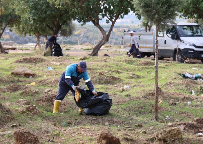 Toroslar Belediyesinden mesire alanlarnda temizlik almas