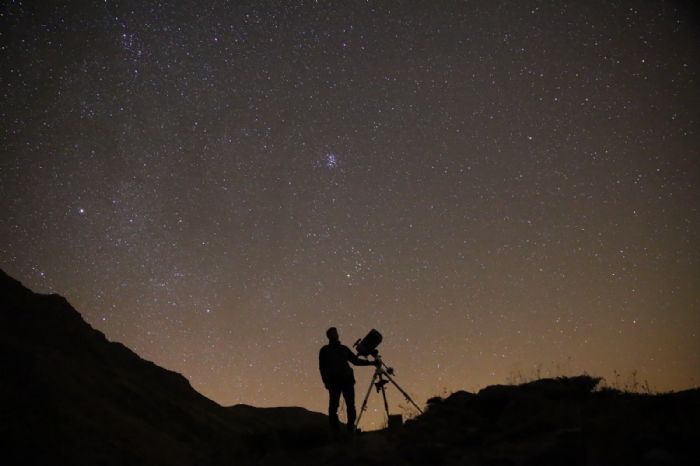 Uzay merakllar Nemrut Kalderas'nda Orionid meteori gzlemledi