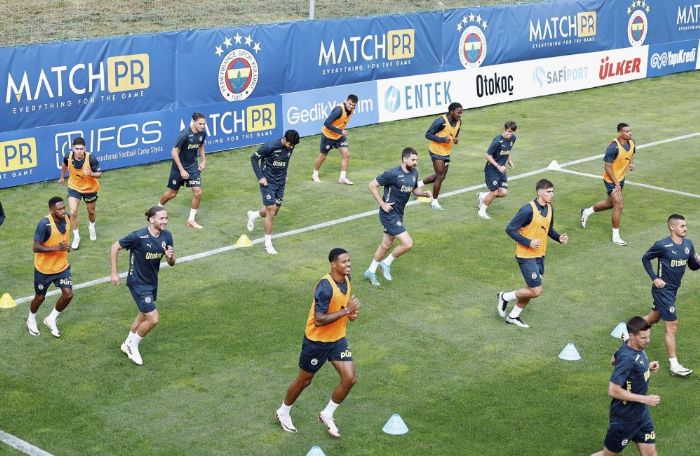 Fenerbahede Avusturya kamp balad