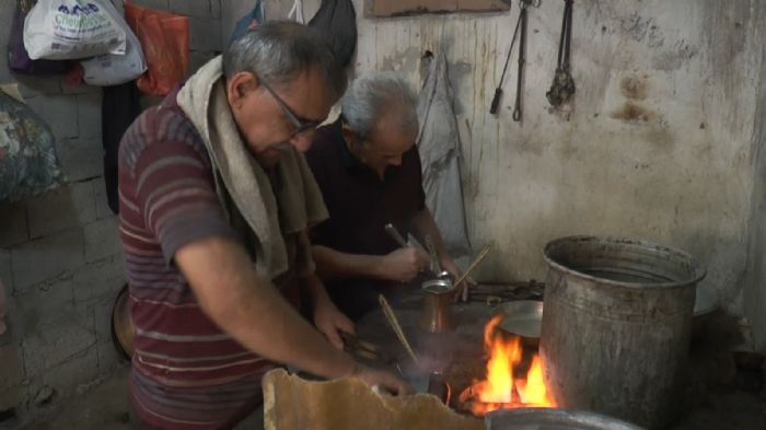 Kalayclk mesleini ayakta tutmak iin torununa retti