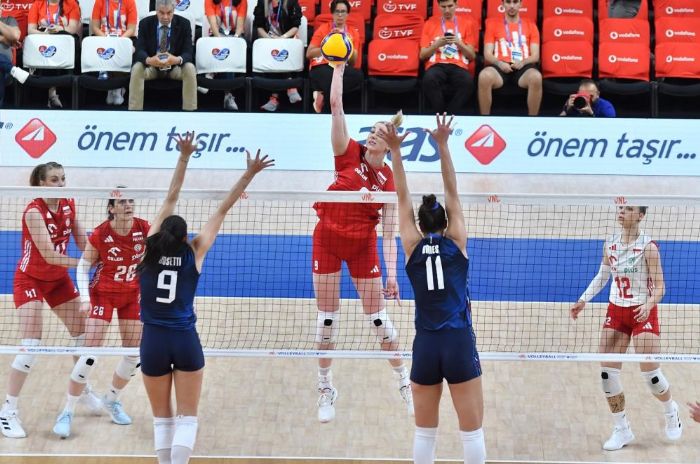 FIVB Milletler Ligi heyecan Antalya'da balad