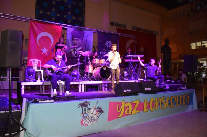 Aydn Bykehir Belediyesi’nden Yenipazar’da yaz konseri