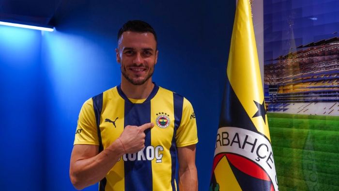 Fenerbahe, Filip Kostic'i renklerine balad